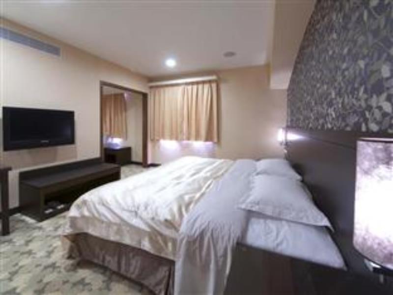 Metropolis Hotel Taoyuan Eksteriør bilde