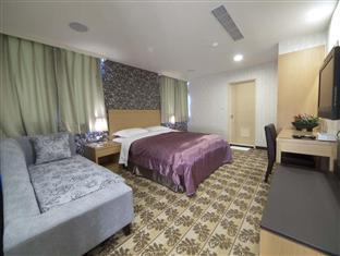 Metropolis Hotel Taoyuan Eksteriør bilde